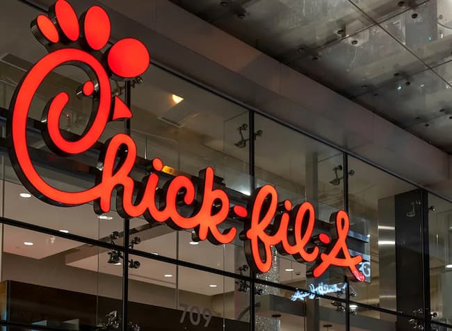 chick-fil-a holiday hours