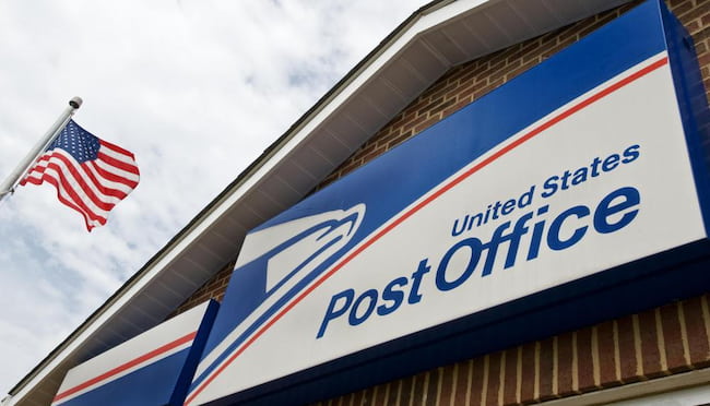 usps holiday hours