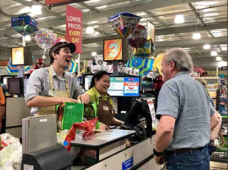 Schnucks Holiday Hours With Open and Close Timings