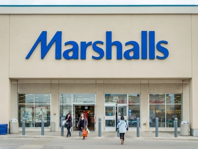 is marshalls open today