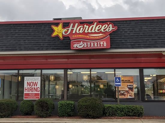 Hardees Lunch Timings